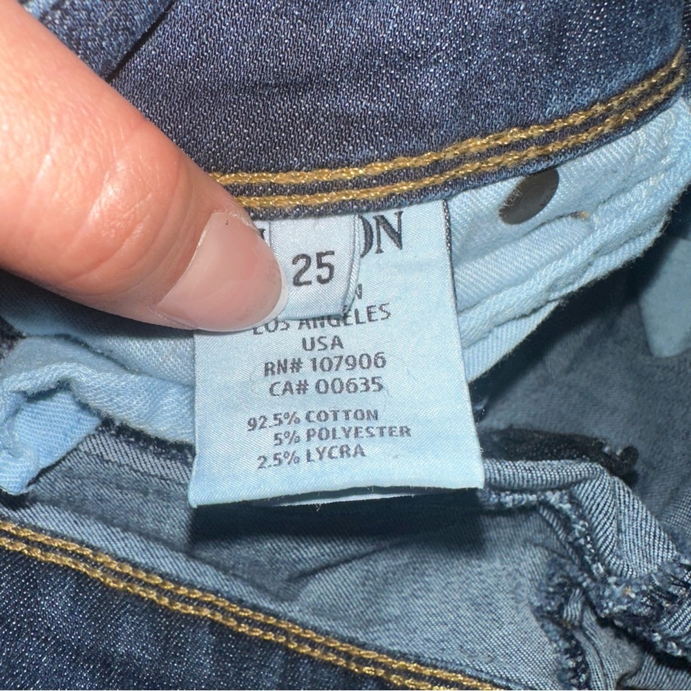 Hudson Jeans cuffed capri  Dark Blue Jeans - Picture 3 of 4
